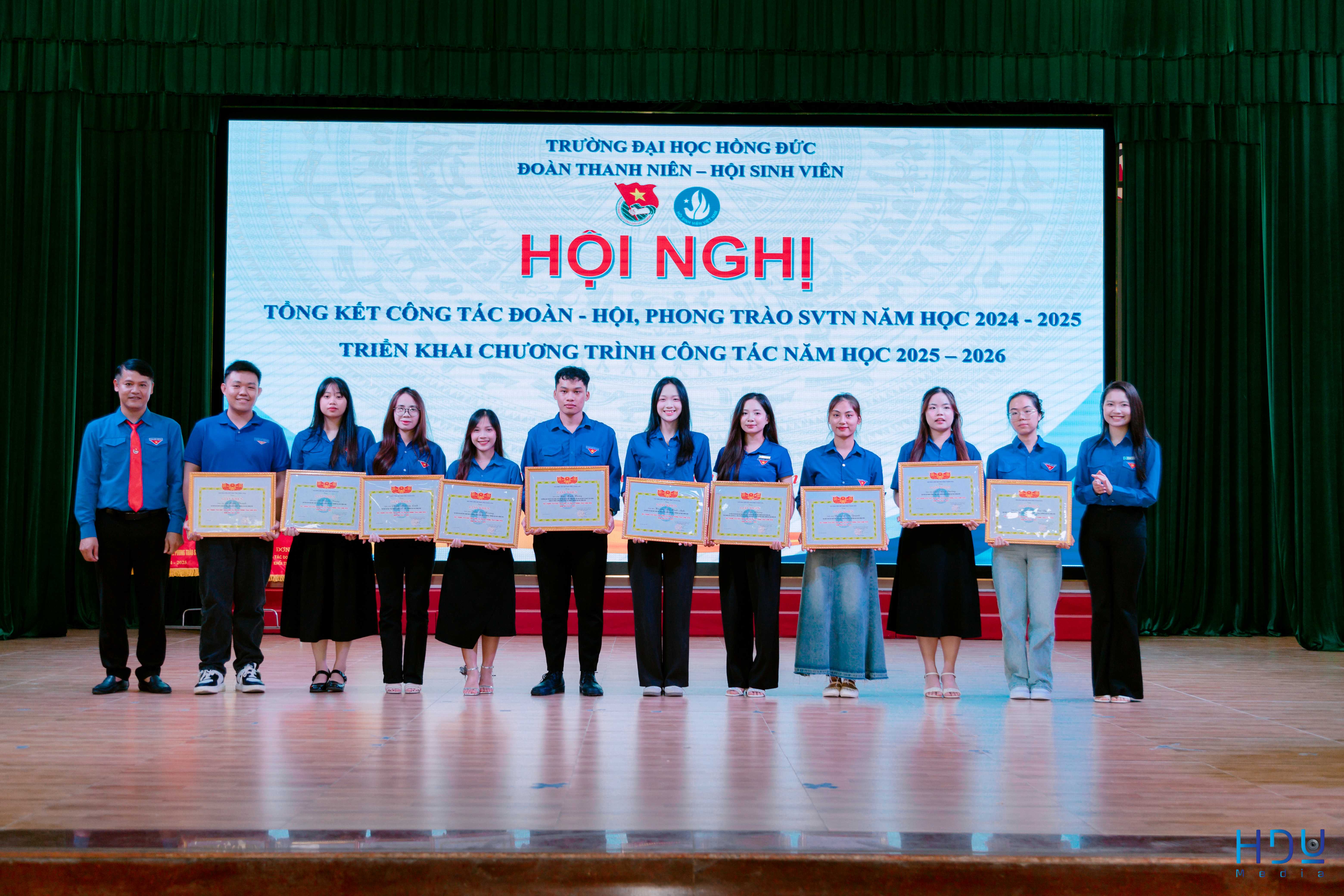 Media\2003_khtn.hdu.edu.vn\FolderFunc\202510\Images/img-9173-20251005092113-e.jpg
